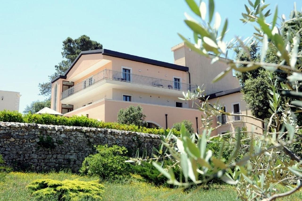 Hotel Villa Rosa Мартина Франка Екстериор снимка