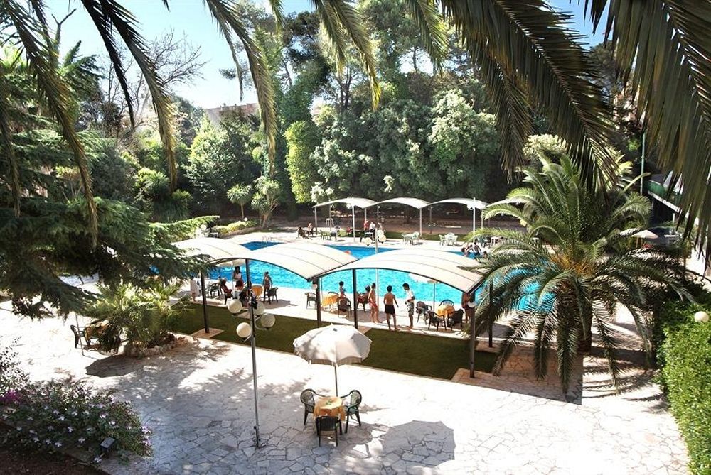 Hotel Villa Rosa Мартина Франка Екстериор снимка